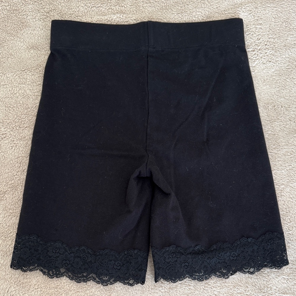 Black Lace Trim Biker Shorts - Picture 3 of 3